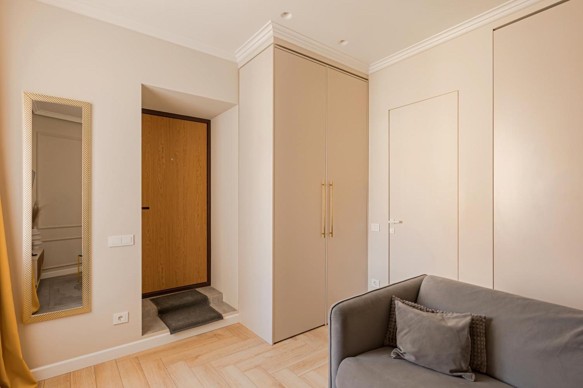 Top Located New Stylish Apartment In Vilnius Old Town Bagian luar foto