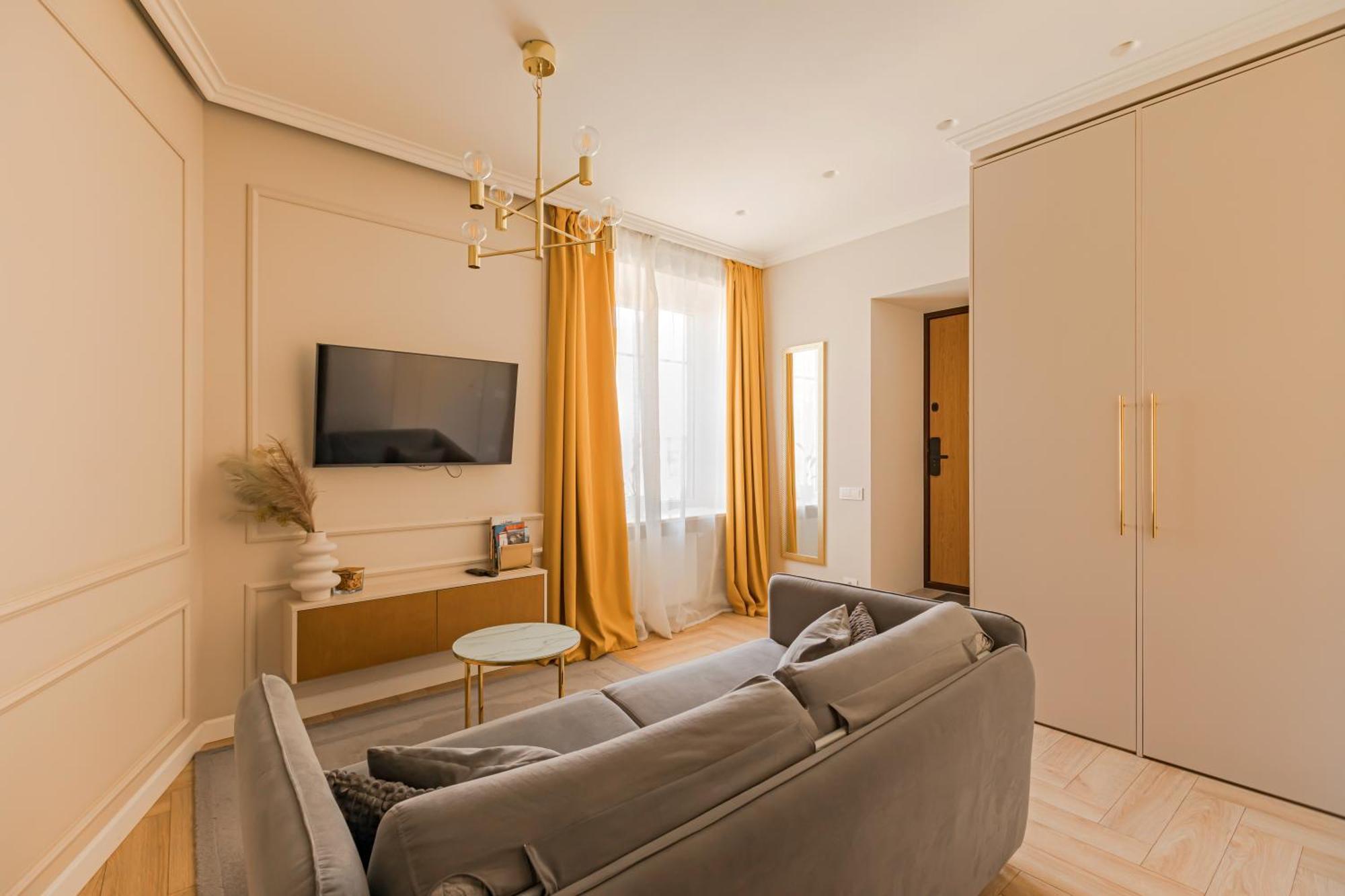 Top Located New Stylish Apartment In Vilnius Old Town Bagian luar foto